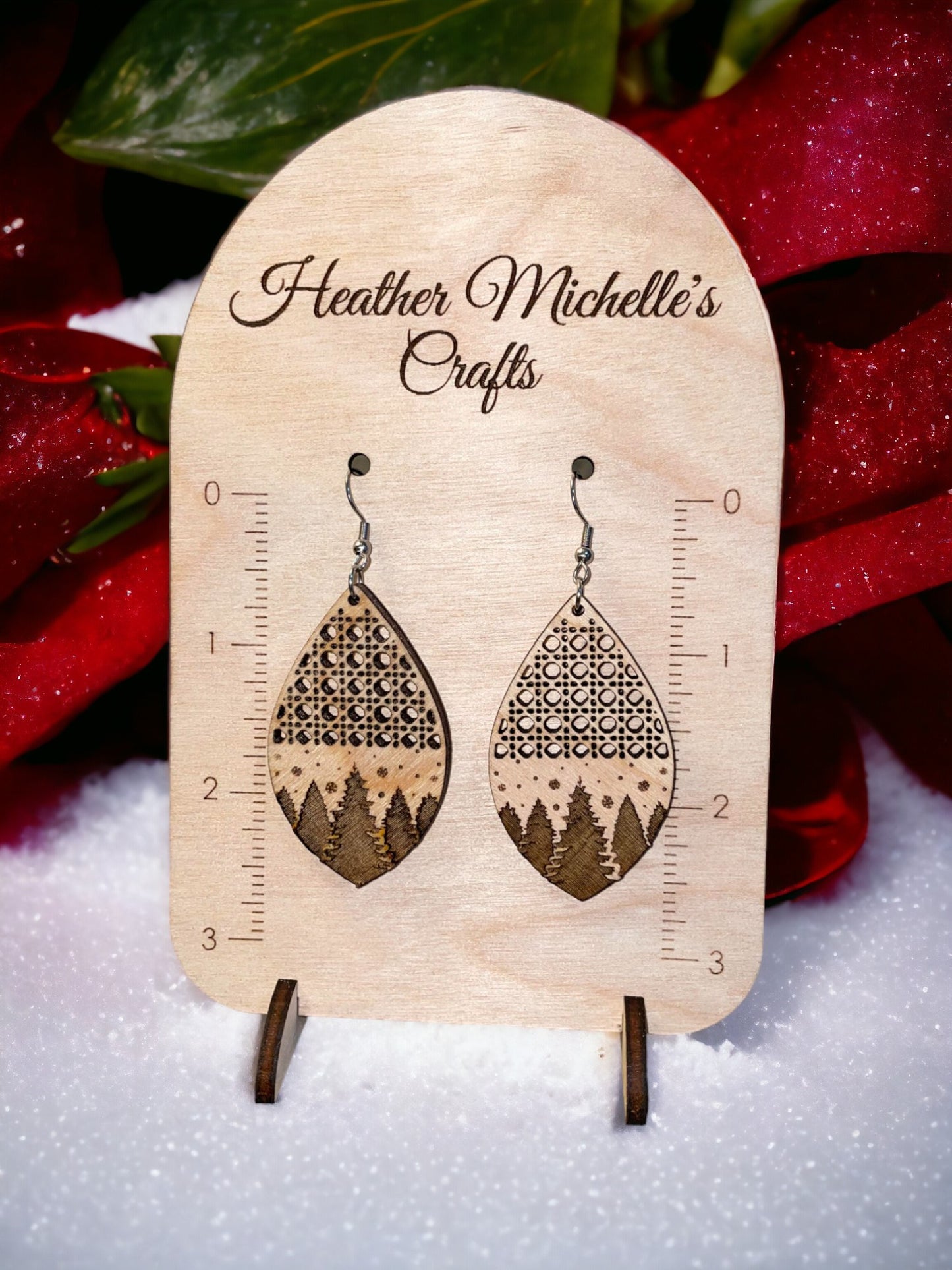 Earrings - Winter Scene Boho Rattan, natural engraved wood